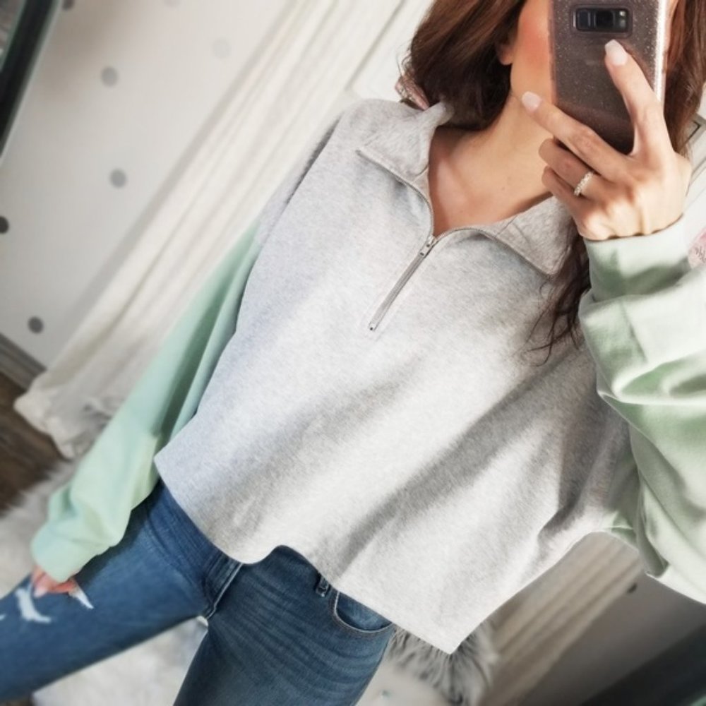 Color Block Pullover Sweatshirt